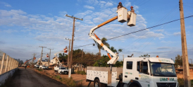 Cermoful instala novos postes e reforma redes em Morro da Fumaça 