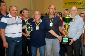 Vencedores da Copa de Bocha são homenageados