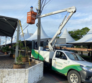 Equipe técnica da Cermoful atua na infraestrutura da Maggiofest