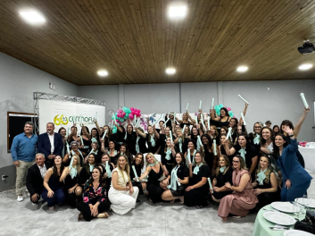 Emoção e alegria marcam formatura da quinta turma das Mulheres Cooperativistas Cermoful