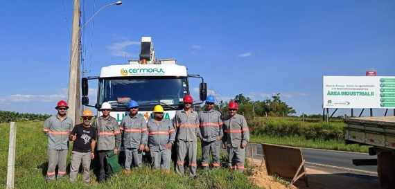 Colaboradores do caminhão Linha Viva passam por reciclagem na Cermoful 